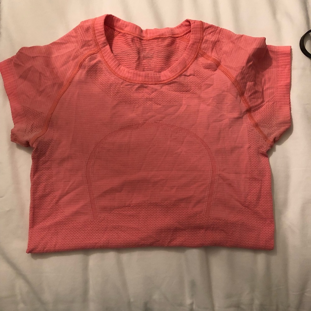 Lululemon Short-sleeve top
